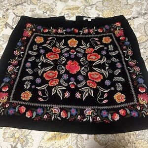 Women’s skirt